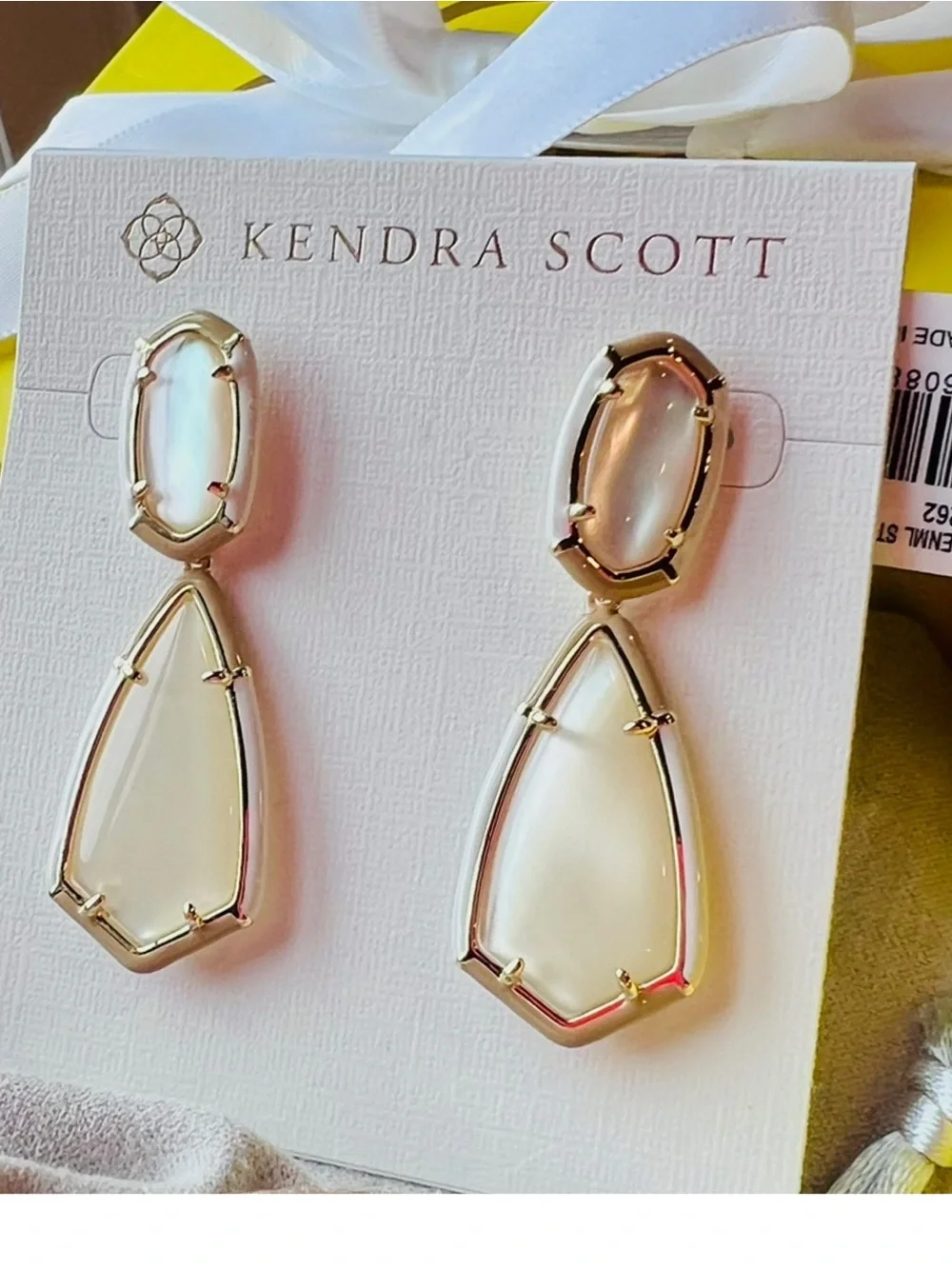 Kendra Scott kendra scott